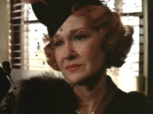 Diane Ladd as the fake Mrs. Mulwray in "Chinatown"