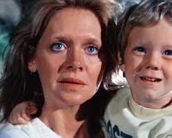 Melinda Dillon as the mom in "Close Encounters of the Third Kind"